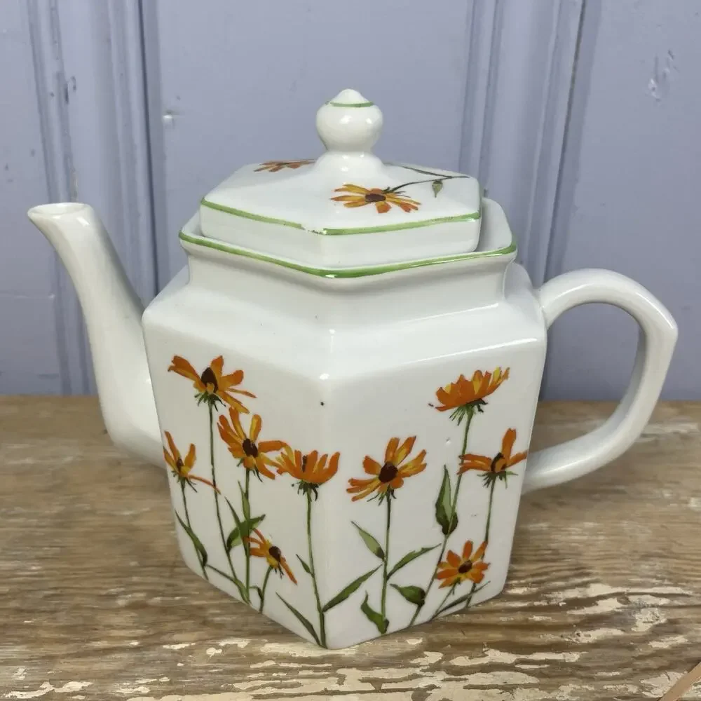 Vintage Toscany Floral Hexagon Teapot Cottagecore Black Eyed Susan Taiwan Flower